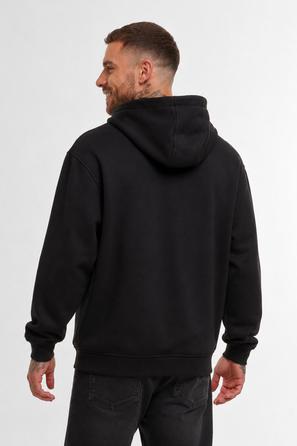 Detailní pohled na oversize mikina Trikito